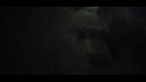 Gostosa andando peladinha na praia, levei p pedras e fodi até gozar dentro ! Veja completo no sheer